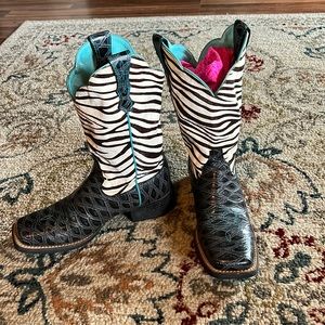 Ariat square toe boots. Size 7.5B black and turquoise with zebra tops.